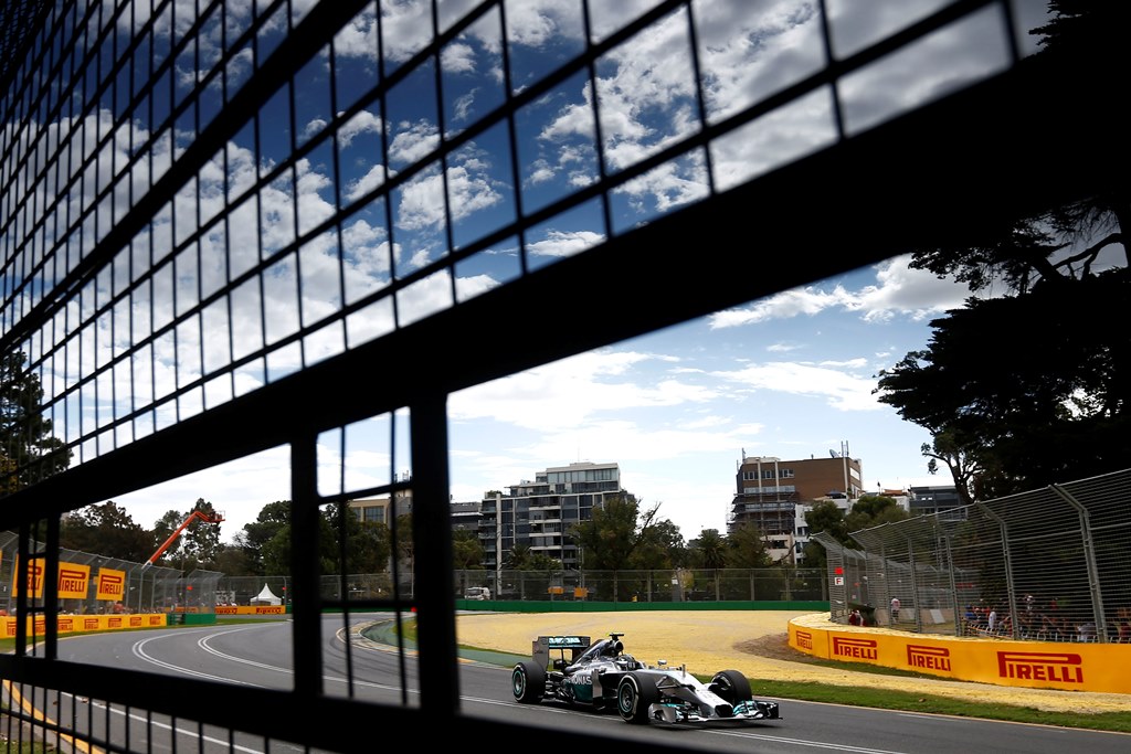 Nico Rosberg har løbet under kontrol
(Foto: Daimler Chrysler)